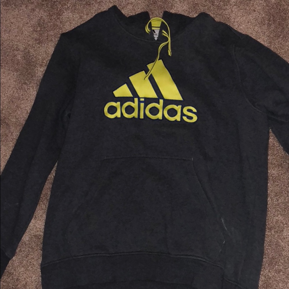 Men’s adidas sweatshirt